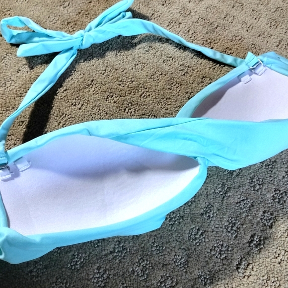 Kiwi Saint Tropez Wrap Bikini Top and Bottom - Picture 8 of 11